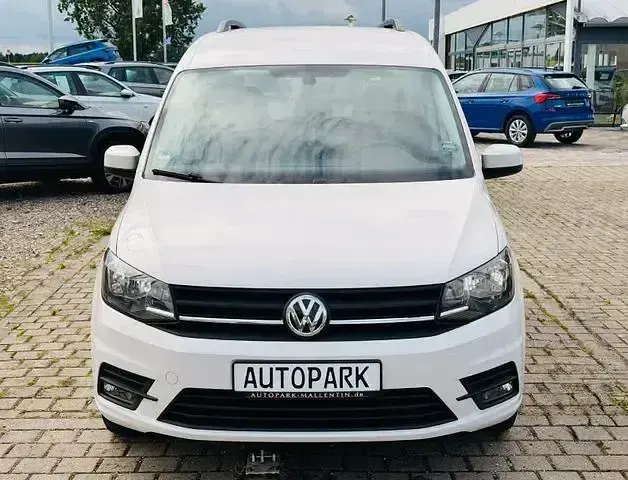 Gebraucht VW Caddy 125 PS (91 kW) 2017 Weiß Van / Kleinbus