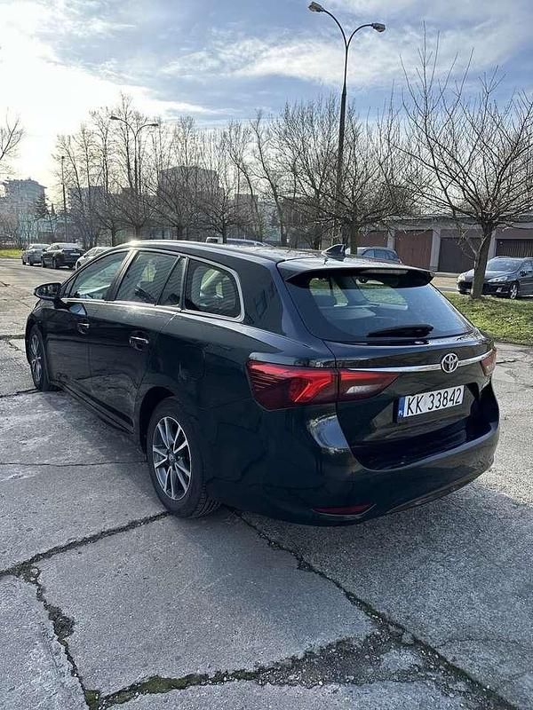 Gebraucht Toyota Avensis 152 PS (111 kW) 2017 Kombi