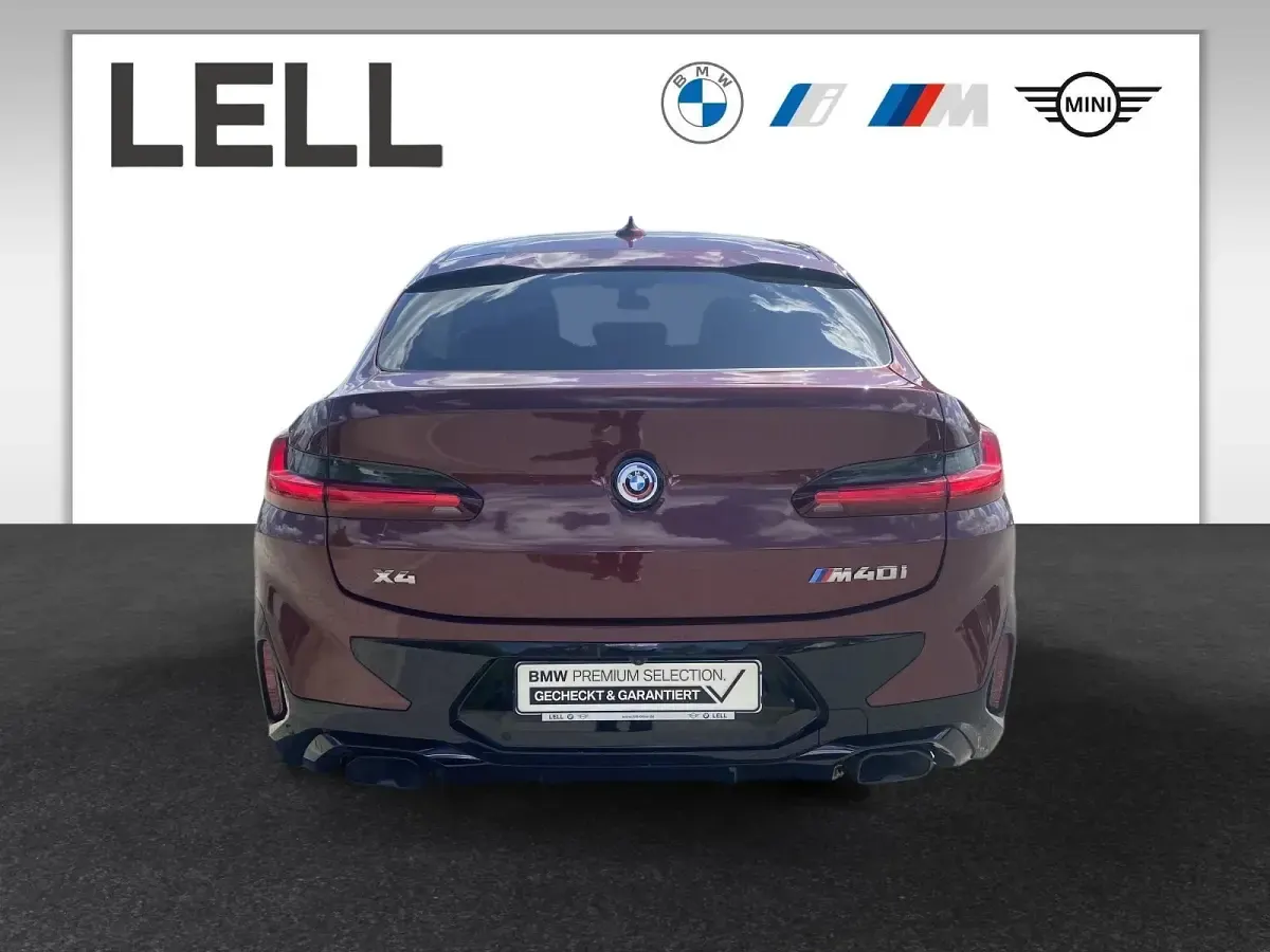 Gebraucht BMW X4 M Sport 360 PS (264 kW) 2023 Rot SUV
