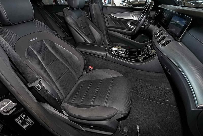 Gebraucht Mercedes E63 AMG AMG 571 PS (419 kW) 2017 Metalliclack obsidianschwarz Limousine