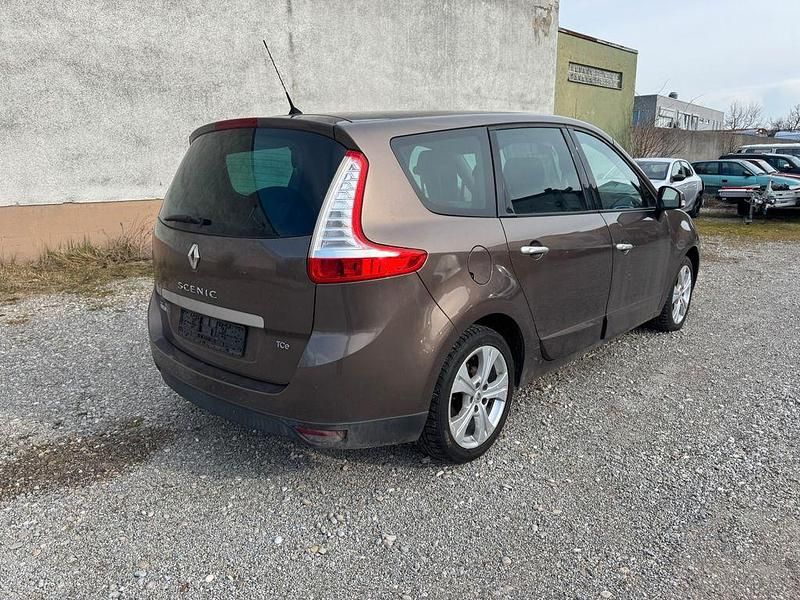 Gebraucht Renault Scénic III Dynamique 131 PS (96 kW) 2010 Braun Van / Kleinbus