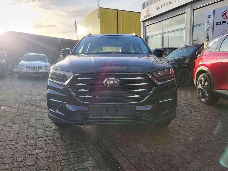 Neu SWM G01 133 PS (97 kW) 2025 Schwarz SUV