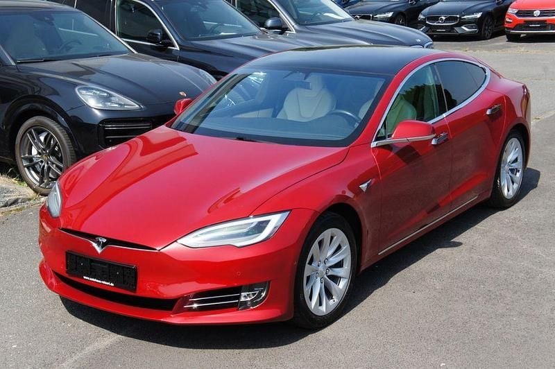 Rot Gebraucht 2019 Tesla Model S Long Range Limousine | 36.888 € (Fairer Preis) - Bild 1/4