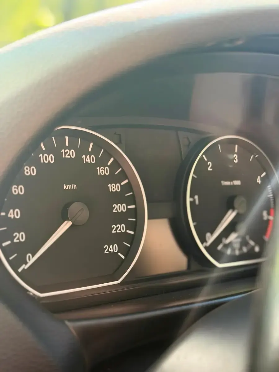 Gebraucht BMW 118 143 PS (105 kW) 2008 Schwarz Kleinwagen