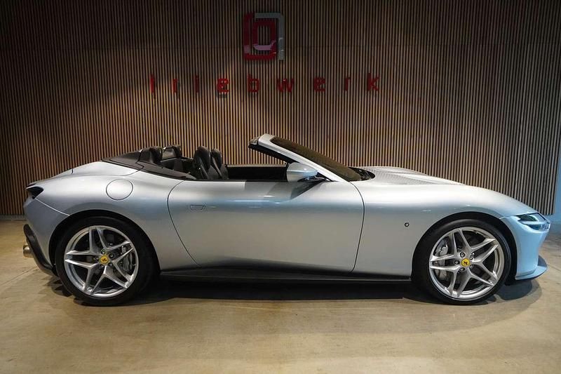 Gebraucht Ferrari Roma 620 PS (456 kW) 2024 Grigio alloy Cabrio