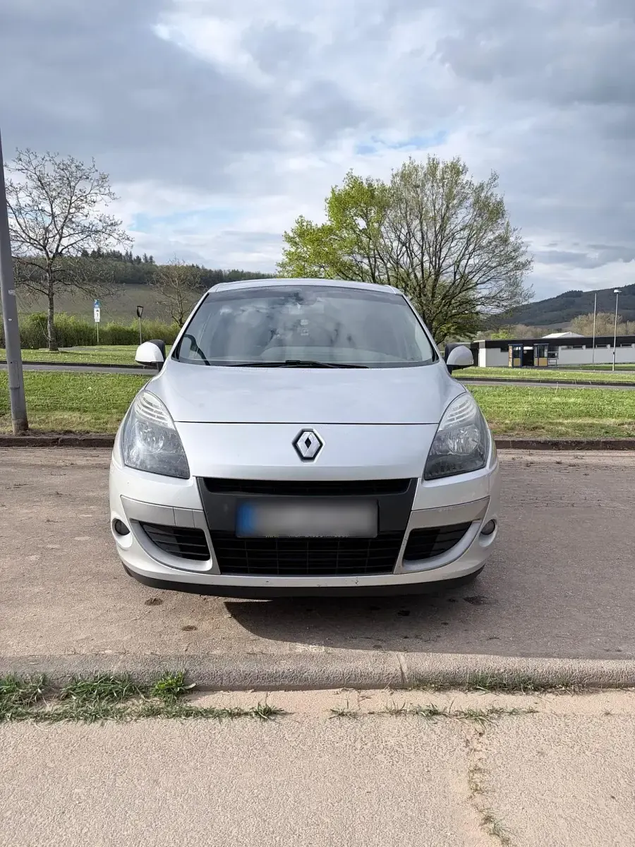 Gebraucht Renault Scenic E-Tech 110 PS (80 kW) 2011 Silber Kombi
