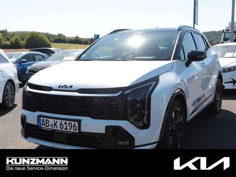 Weiß deluxeweiß metallic / sch Gebraucht 2025 Kia Sportage GT-Line SUV | 42.449 € (Teuer) - Bild 1/4