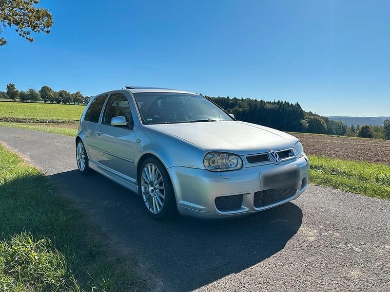 Gebraucht VW Golf GTI 150 PS (110 kW) 2002 Silber Coupé