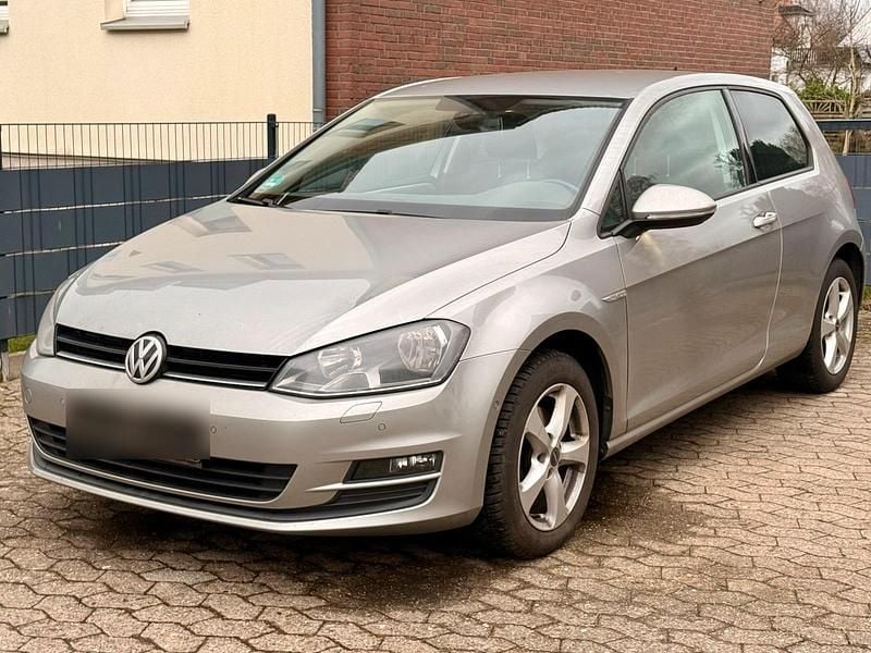 Gebraucht VW Golf VII Edition 122 PS (89 kW) 2014 Silber Limousine