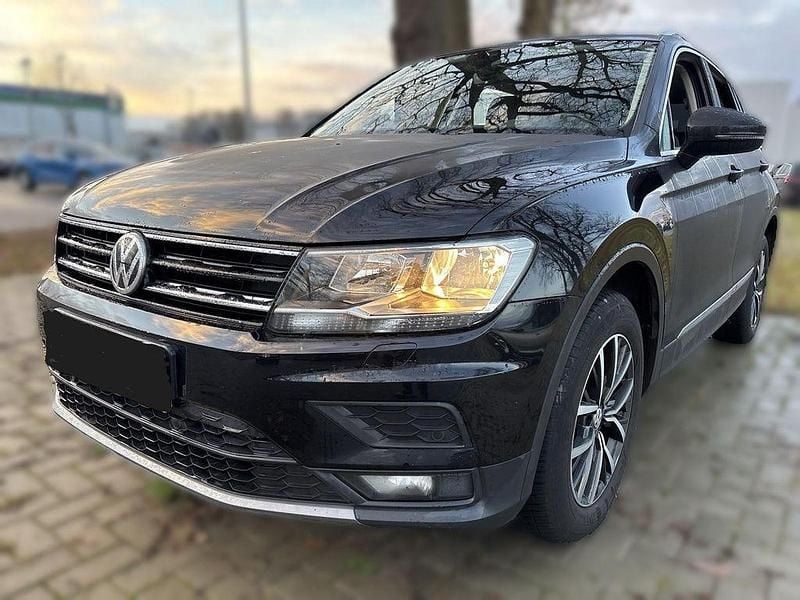 Schwarz Gebraucht 2021 VW Tiguan Comfortline SUV | 21.990 € (Superpreis) - Bild 1/4