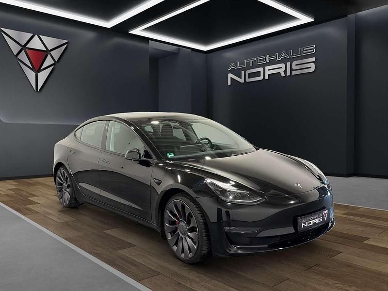 Schwarz Gebraucht 2021 Tesla Model 3 Limousine | 23.900 € (Guter Preis) - Bild 1/4