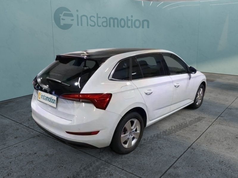 Gebraucht Skoda Scala Style 150 PS (110 kW) 2021 Weiß Kleinwagen
