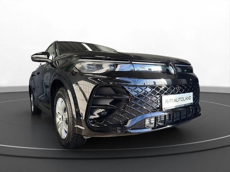 Neu VW Tiguan Style 193 PS (141 kW) 2026 Schwarz SUV