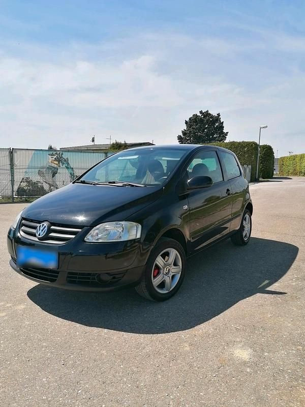 Usata VW Fox 75 CV (55 kW) 2006 Nero Utilitaria