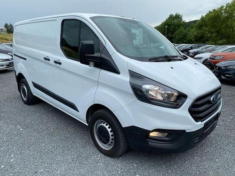 Gebraucht Ford Transit Custom 107 PS (78 kW) 2019 Weiß Van