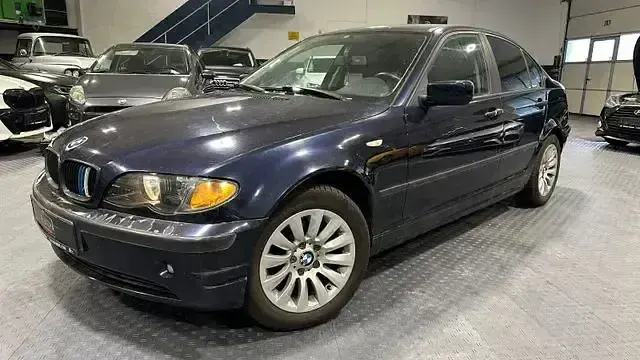 Käytetty Mini ONE 68 HP (50 kW) 2003 Sininen Viistoperä