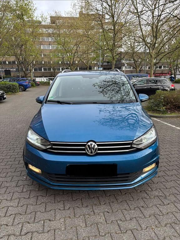 Gebraucht VW Touran 116 PS (85 kW) 2016 Blau Van / Kleinbus