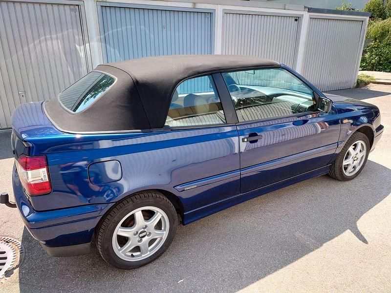 Gebraucht VW Golf Cabriolet Classicline 101 PS (74 kW) 1997 Blau Cabrio