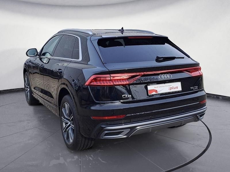 Gebraucht Audi Q8 S-Line 286 PS (210 kW) 2023 Schwarz SUV