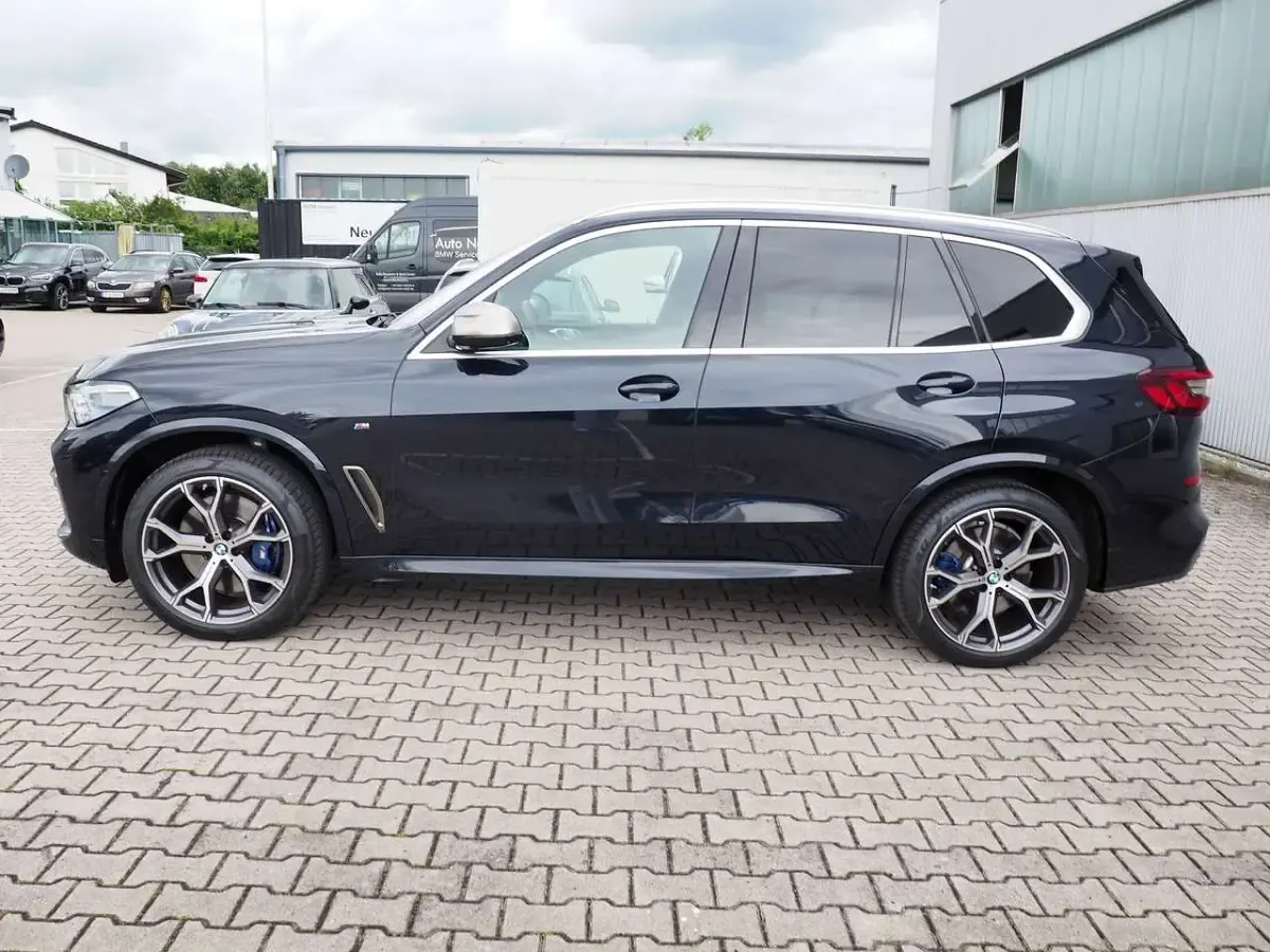 Gebraucht BMW X5 530 PS (389 kW) 2022 Carbonschwarz metallic SUV