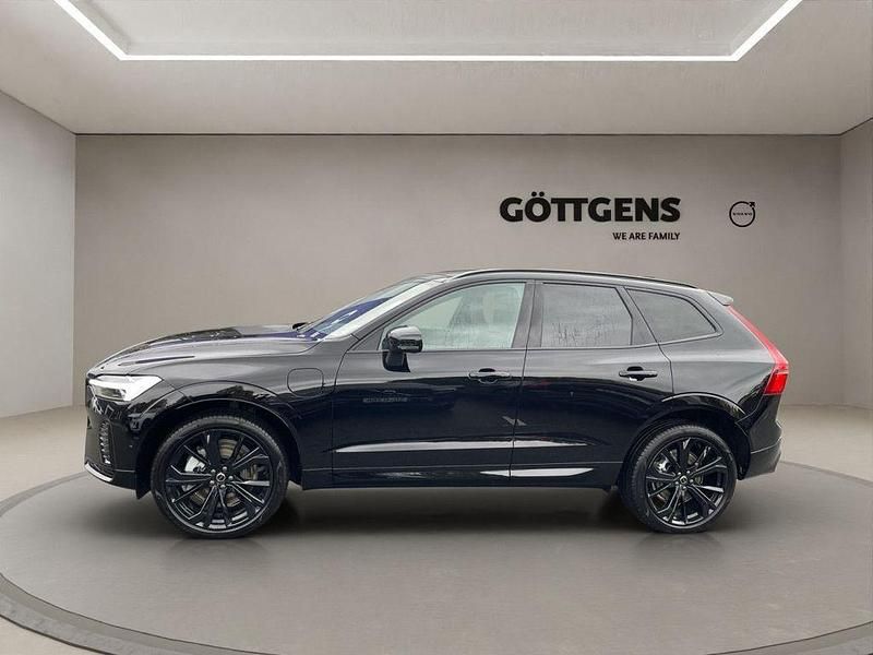 Neu Volvo XC60 Plus 455 PS (334 kW) 2026 Schwarz SUV