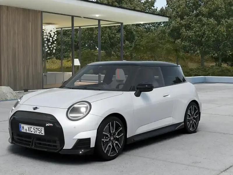 Gebraucht Mini Cooper 135 kW (184 PS) 2025 Nanuq white (weiß) Kleinwagen