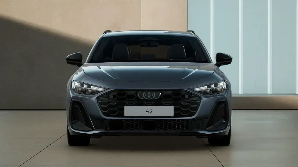 Neu Audi A5 Ambiente 204 PS (150 kW) 2026 Horizontblau metallic Kombi