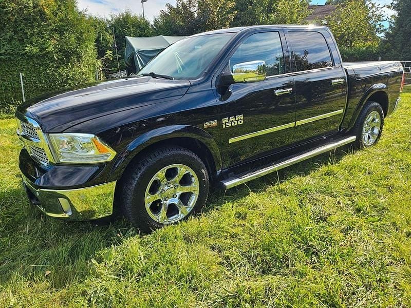 Schwarz Gebraucht 2015 Dodge Ram Abholung | 37.500 € (Etwas zu teuer) - Bild 1/4
