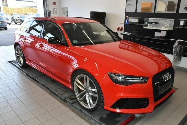 Second-hand Audi RS6 Performance 605 CP (444 kW) 2018 Roșu Break