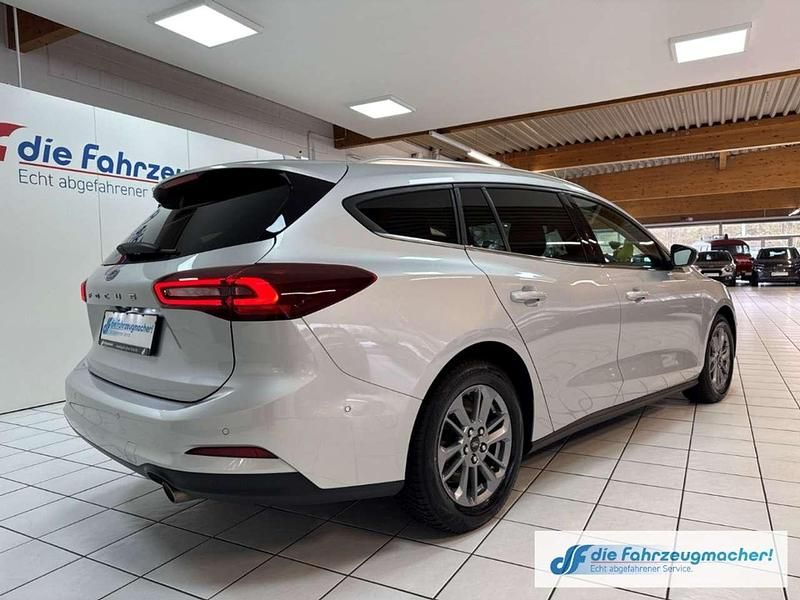 Gebraucht Ford Focus Titanium X 116 PS (85 kW) 2023 Silber Kombi