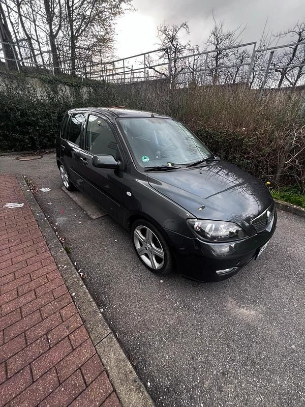 Gebraucht Mazda 2 71 PS (52 kW) 2005 Grau Kleinwagen