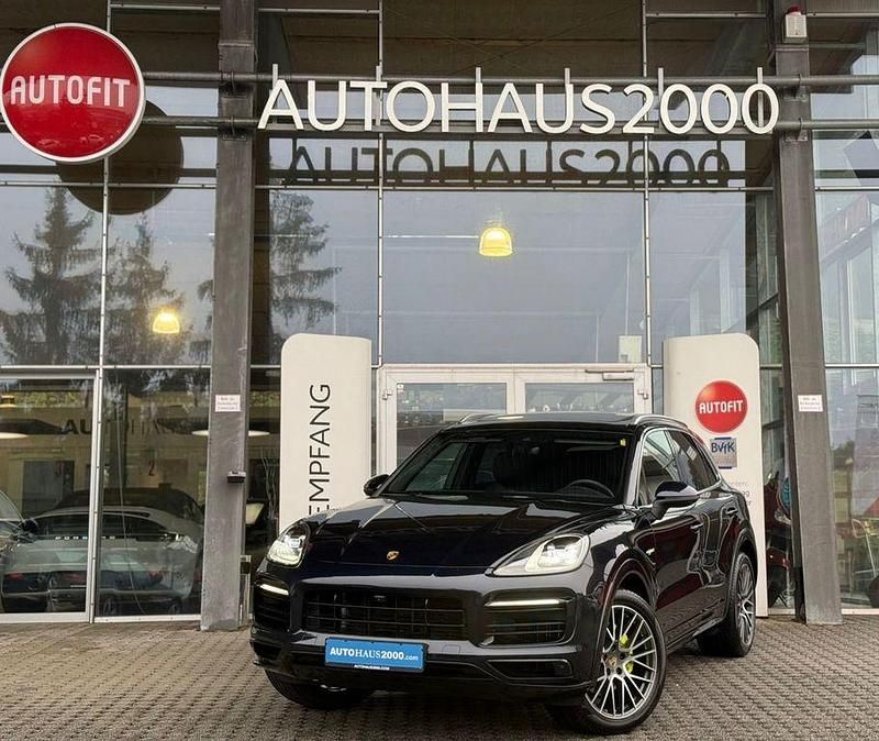 Blau Gebraucht 2022 Porsche Cayenne Sport SUV | 69.850 € (Superpreis) - Bild 1/4