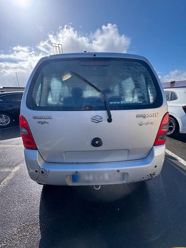 Gebraucht Suzuki Wagon R+ 2004 Silber Van / Kleinbus
