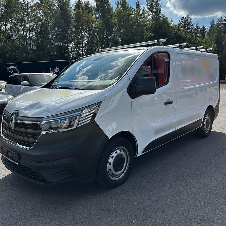 Weiß Gebraucht 2023 Renault Trafic Van | 19.500 € (Superpreis) - Bild 1/4