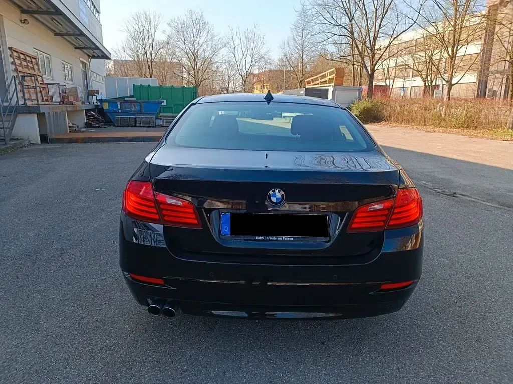 Gebraucht BMW 518 Performance 150 PS (110 kW) 2016 Schwarz Limousine