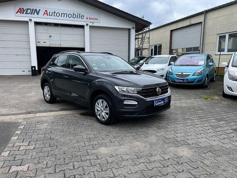 Uranograu/cinza urano Gebraucht 2020 VW T-Roc SUV | 13.600 € (Fairer Preis) - Bild 1/4
