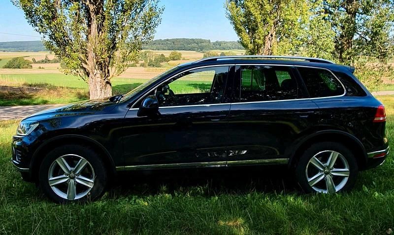 Gebraucht VW Touareg 262 PS (192 kW) 2016 Schwarz SUV