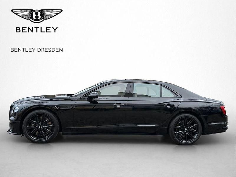 Neu Bentley Flying Spur 680 PS (500 kW) 2025 Schwarz Limousine