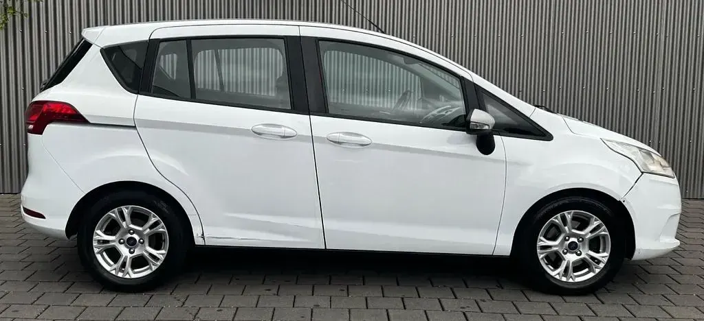 Gebraucht Ford B-MAX Trend 90 PS (66 kW) 2013 Weiß Van / Kleinbus