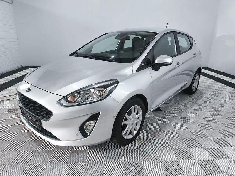 Grau Gebraucht 2019 Ford Fiesta Kleinwagen | 6.499 € (Fairer Preis) - Bild 1/4