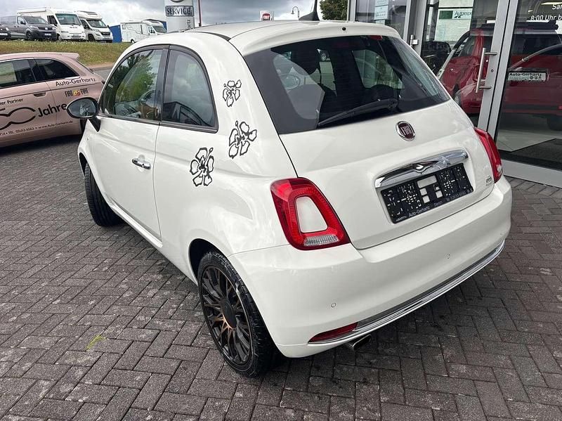 Gebraucht Fiat 500 Collezione 69 PS (50 kW) 2019 Colore esterno (gelato weiss) Limousine