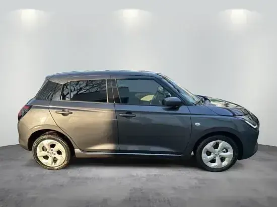 Neu Suzuki Swift Comfort 83 PS (61 kW) 2026 Mineral gray metallic Kleinwagen