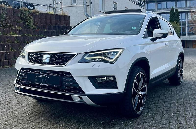 Weiß Gebraucht 2017 Seat Ateca 4Drive SUV | 15.690 € (Fairer Preis) - Bild 1/4