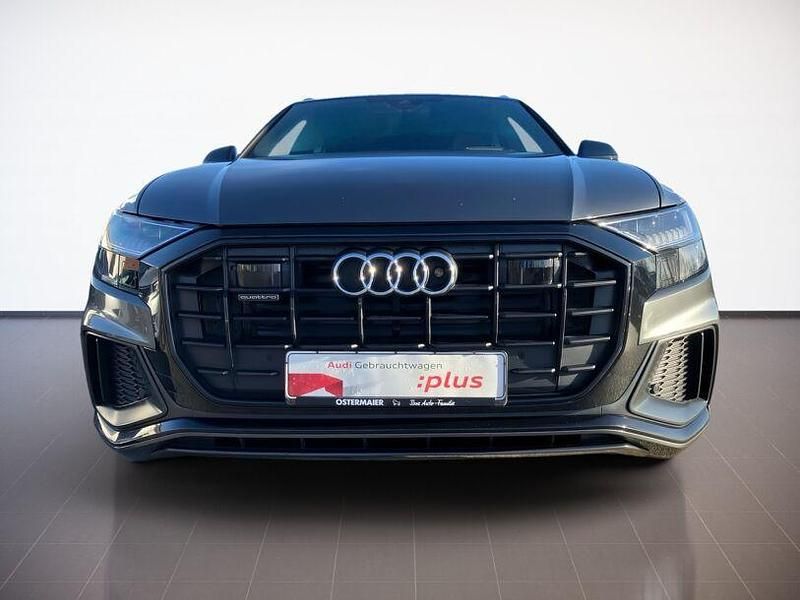 Gebraucht Audi Q8 Ambiente 286 PS (210 kW) 2022 Daytonagrau perleffekt SUV