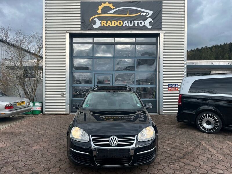 Deep black perleffekt Gebraucht 2007 VW Golf V Sportline Kombi | 3.990 € (Fairer Preis) - Bild 1/4