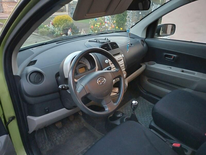 Gebraucht Daihatsu Sirion 69 PS (50 kW) 2006 Grün Kleinwagen