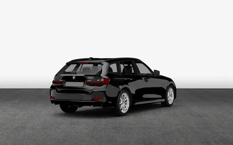 Gebraucht BMW 318 Sport Line 156 PS (114 kW) 2024 Saphirschwarz metallic Kombi