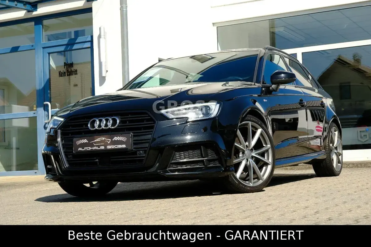 Second-hand Audi A3 Competition 150 CP (110 kW) 2018 Negru Berlinǎ