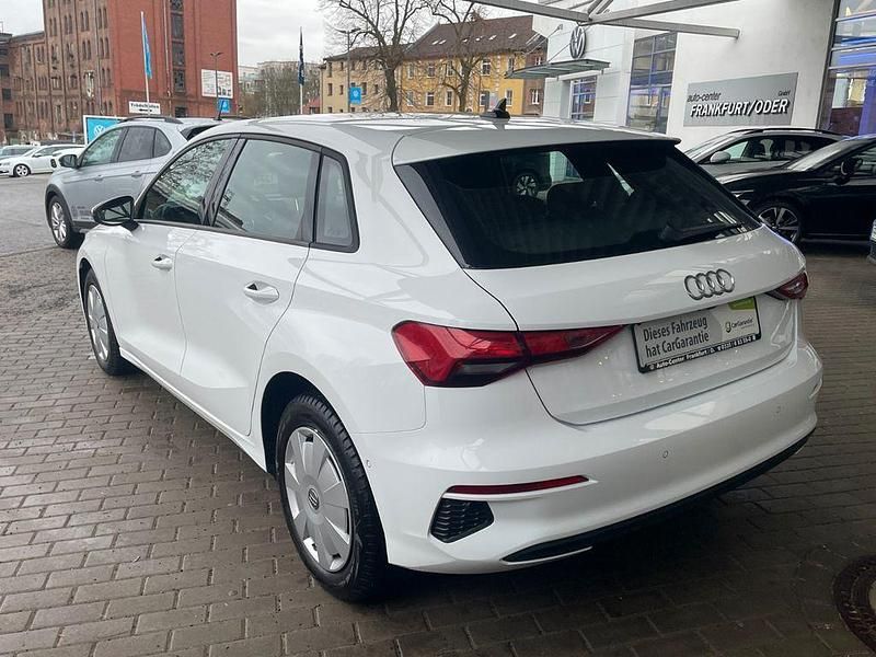Gebraucht Audi A3 131 PS (96 kW) 2022 Ibisweiß Limousine