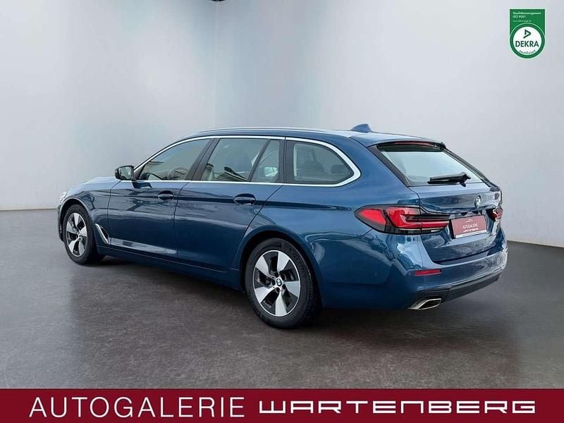 Gebraucht BMW 520 Sport Line 190 PS (139 kW) 2020 Blau Kombi